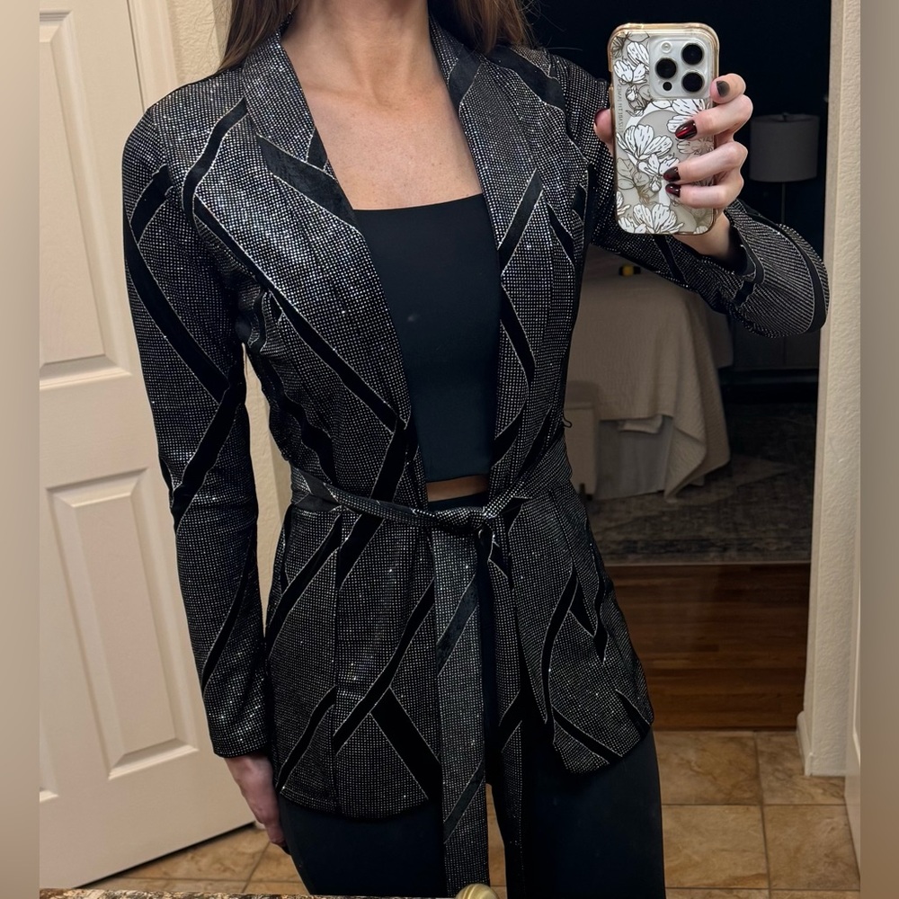 AKIRA velvet blazer
